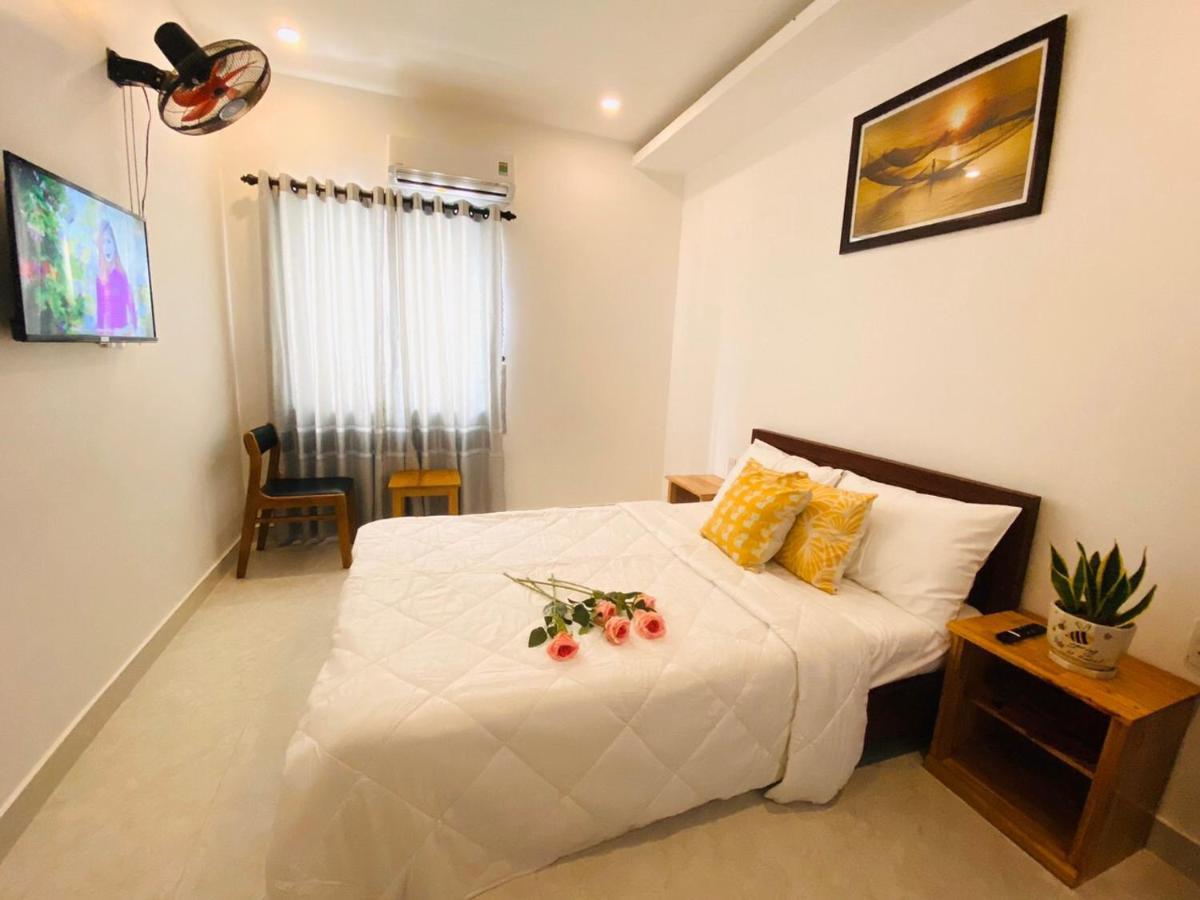 Toro Homestay Хойан Экстерьер фото