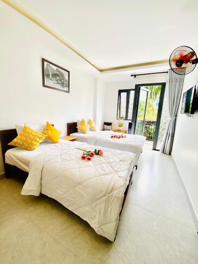 Toro Homestay Хойан Экстерьер фото
